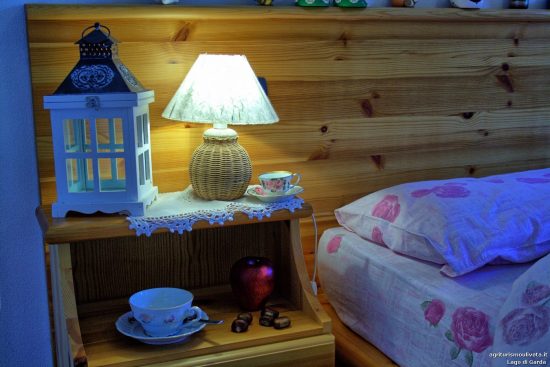 Detail eines Nachttisches