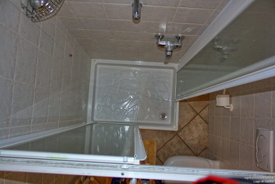 Draufsicht auf die Dusche