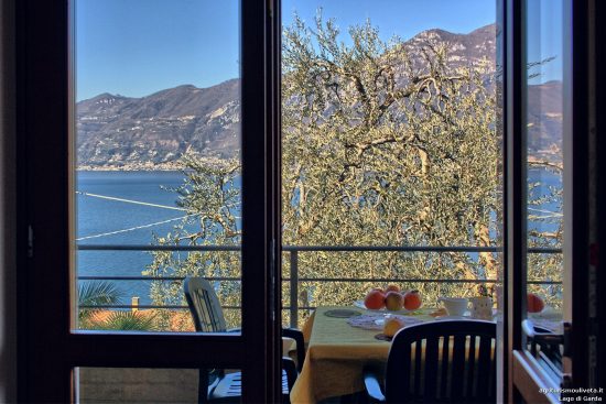 Auf dem Balkon der Ferienwohnung