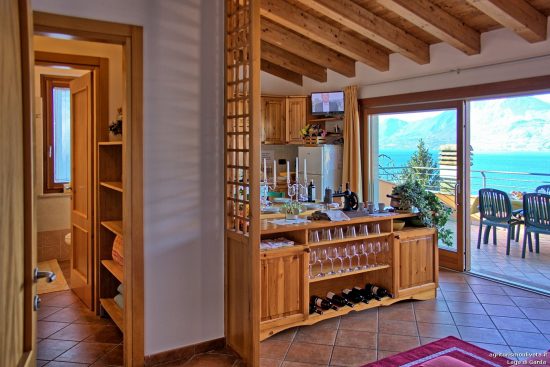 Blick in eine Ecke des Saals